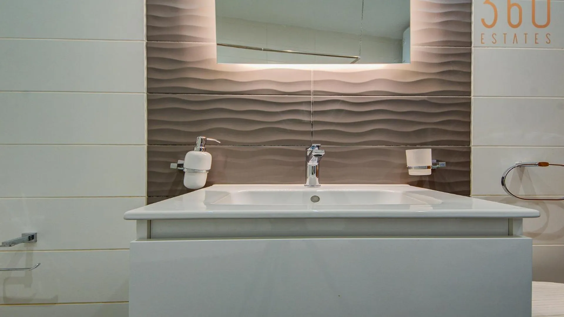 Stylish 4Br Apt In Central Part Of St'Julians By 360 Estates Saint Julian's